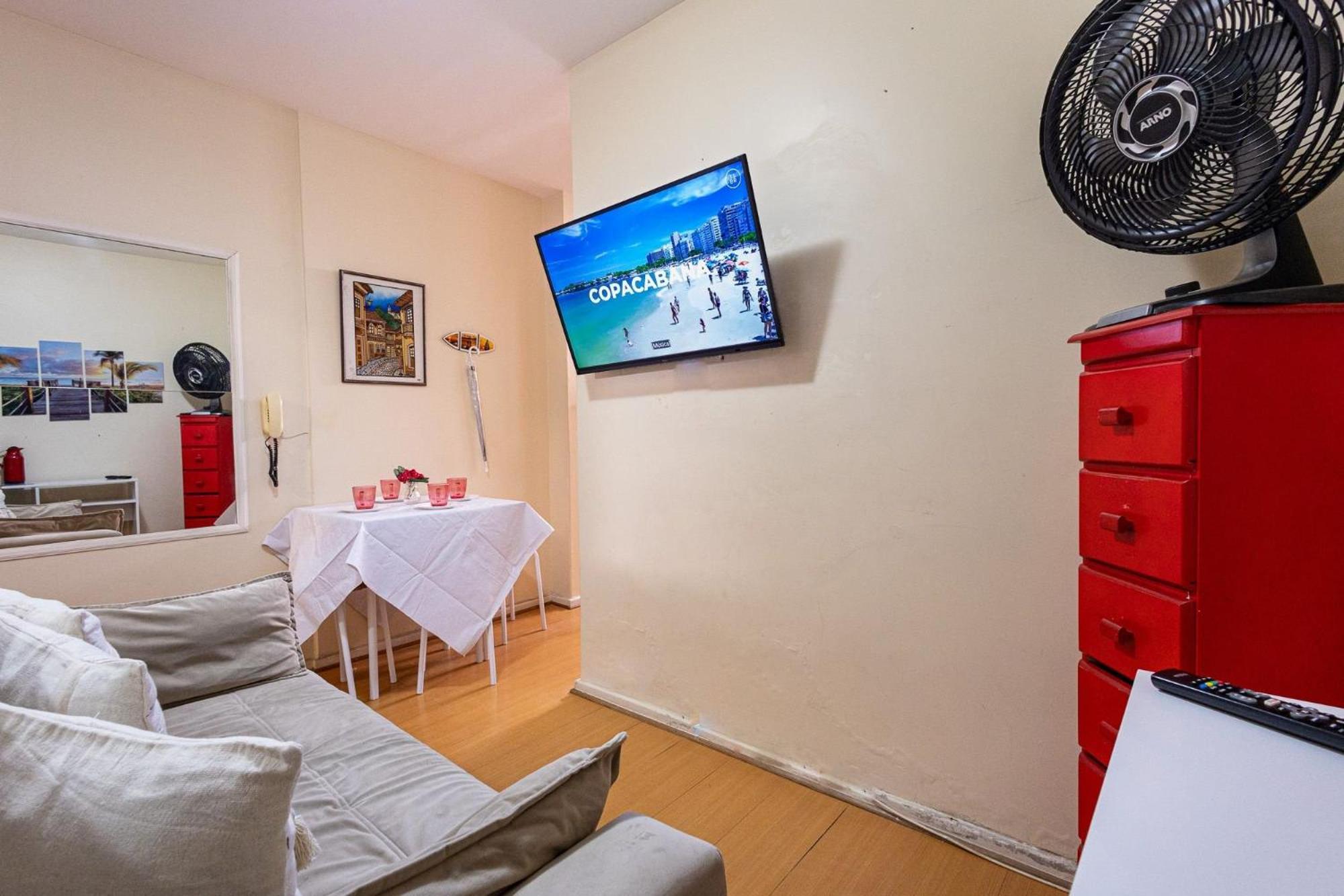 Apartamento Copacabana 200M Da Praia - Wifi Gratis - Cp5 Rio de Janeiro Buitenkant foto