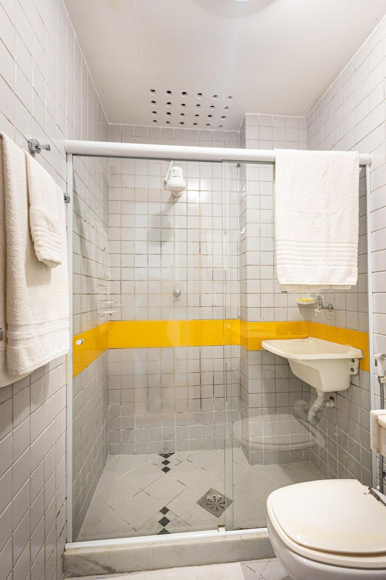 Apartamento Copacabana 200M Da Praia - Wifi Gratis - Cp5 Rio de Janeiro Buitenkant foto