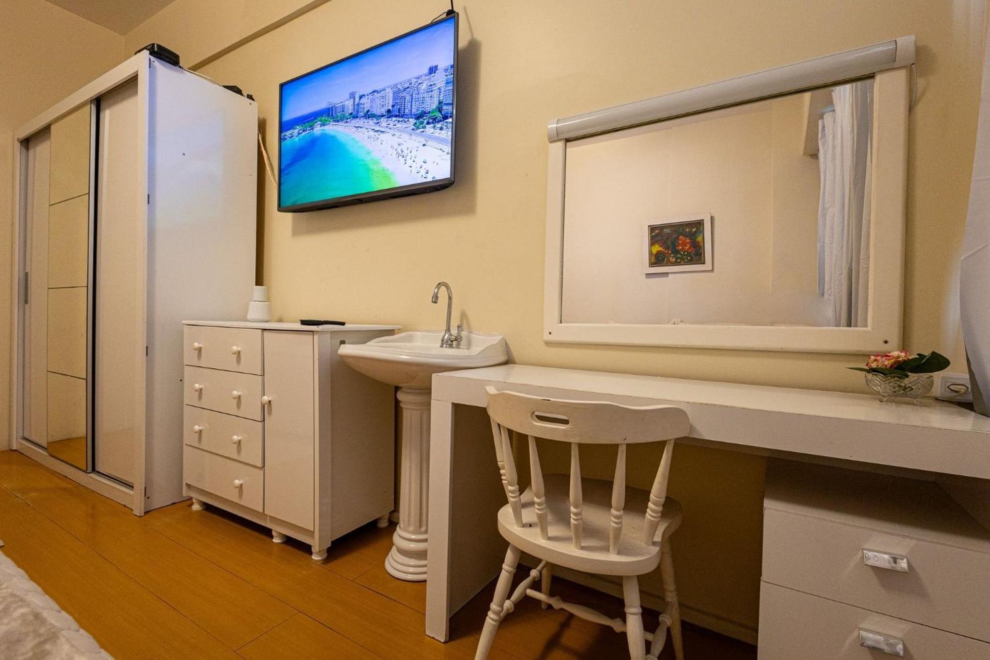 Apartamento Copacabana 200M Da Praia - Wifi Gratis - Cp5 Rio de Janeiro Buitenkant foto