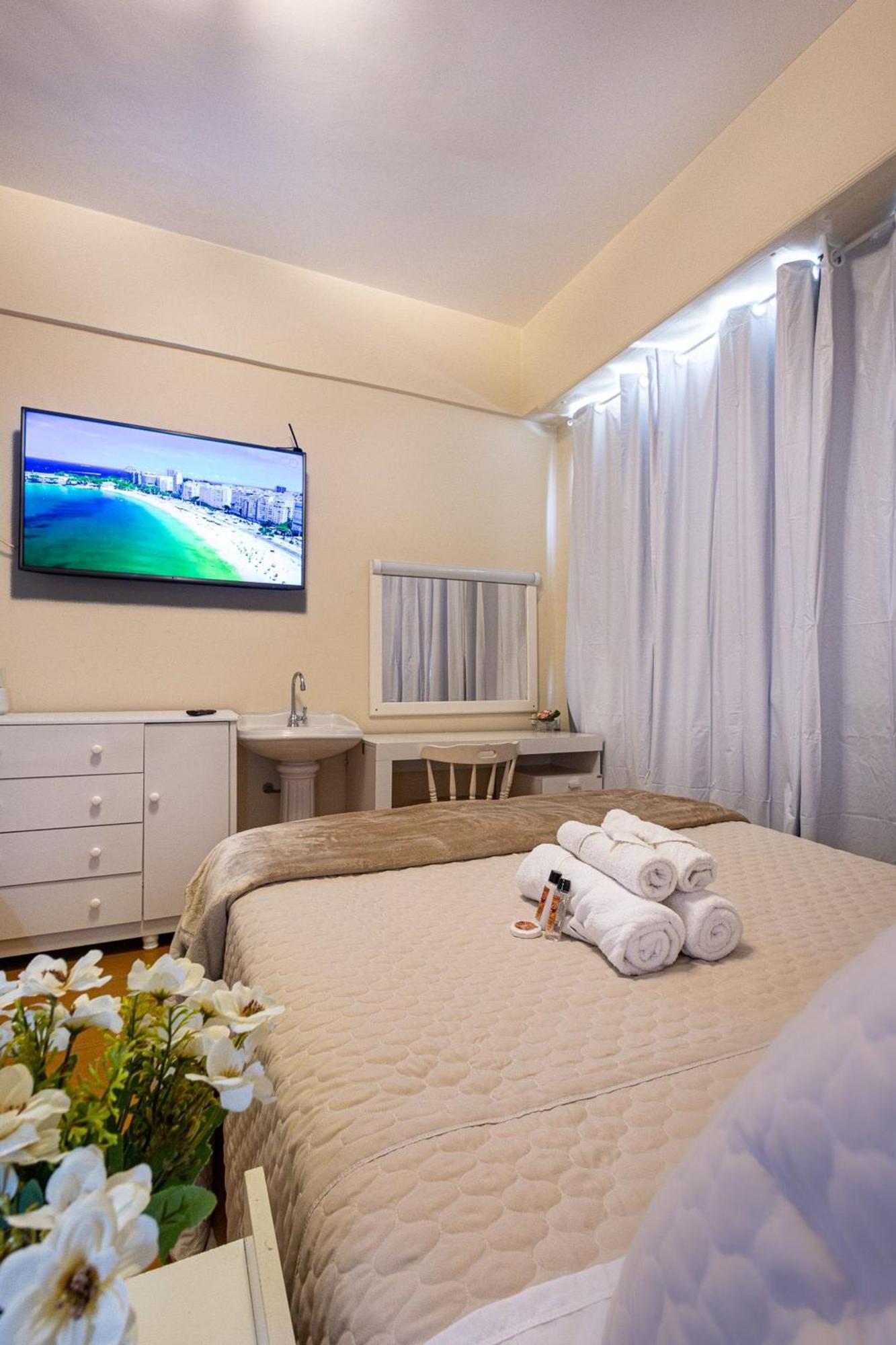 Apartamento Copacabana 200M Da Praia - Wifi Gratis - Cp5 Rio de Janeiro Buitenkant foto